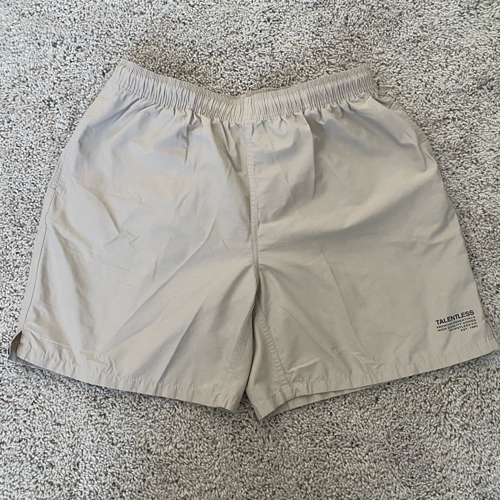 NEW Talentless Shorts Mens Medium